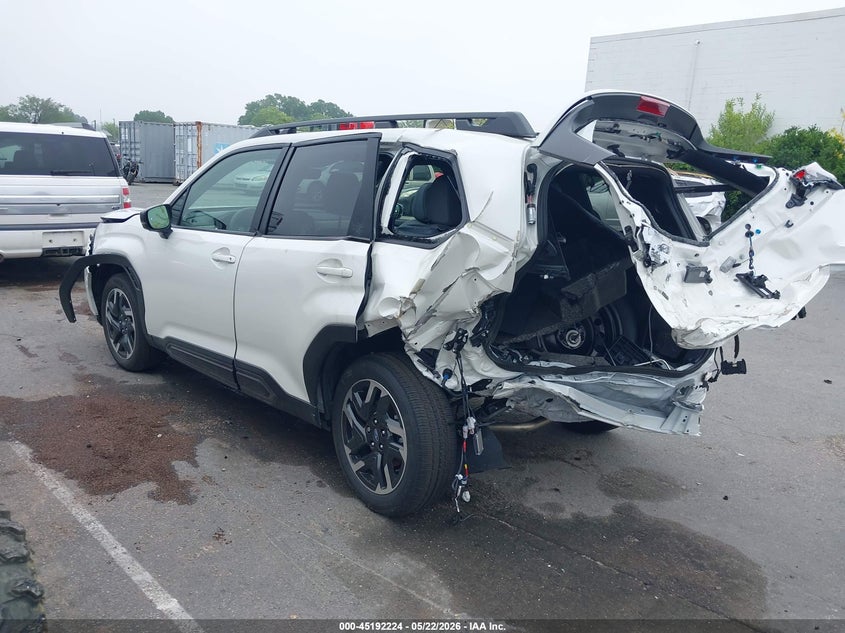 2025 Subaru Forester VIN JF2SLDRC1SH573077 IAAI salvage auction — FRONT & REAR, Junk Receipt (North Carolina), sold $4,300 on 2026-07-29 (photo 3)