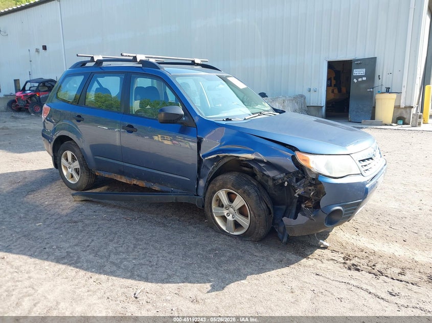 2012 Subaru Forester VIN JF2SHABC4CH441572 IAAI salvage auction — RIGHT FRONT, Salvage (Vermont), sold $400 on 2026-07-16 (photo 1)