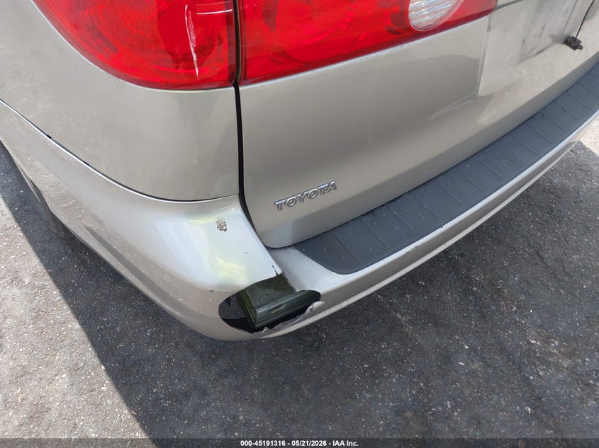 2008 Toyota Sienna VIN 5TDZK23CX8S134025 IAAI salvage auction — NORMAL WEAR, Clear (New York), sold $375 on 2026-07-21 (photo 6)