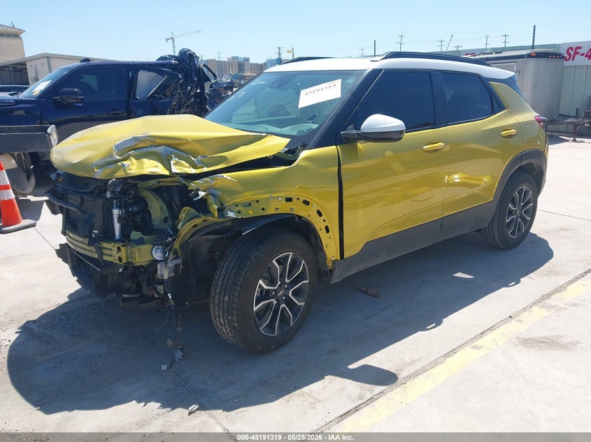 2023 Chevrolet Trailblazer VIN KL79MSSL2PB191396 IAAI salvage auction — LEFT FRONT, Salvage Title, sold $5,100 on 2026-07-29 (photo 2)