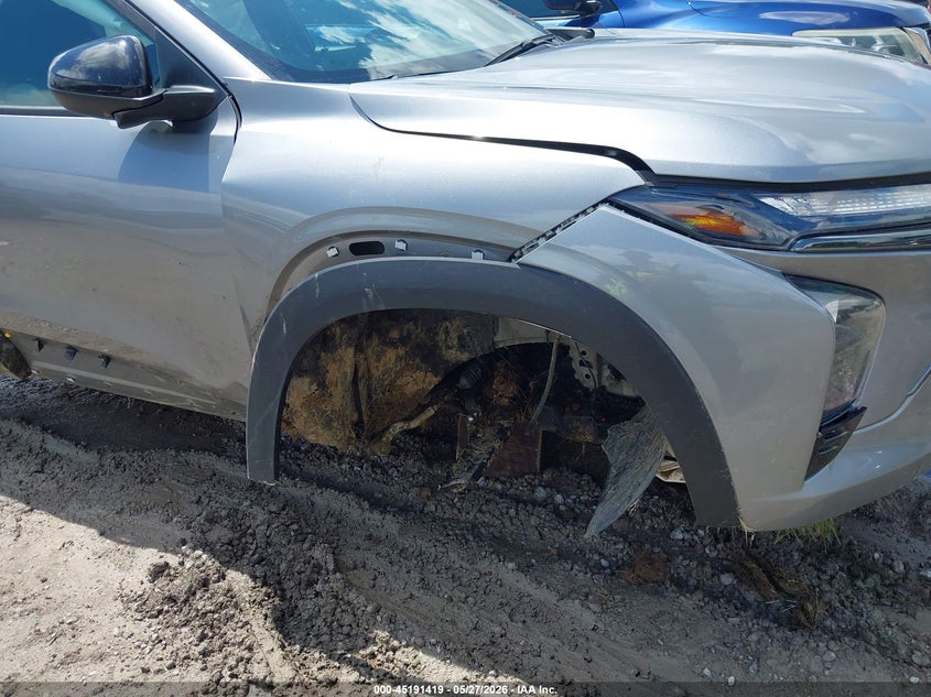 2024 Chevrolet Trax VIN KL77LGE29RC100163 IAAI salvage auction — RIGHT FRONT, Salvage (Kentucky), sold $2,800 on 2026-07-29 (photo 6)