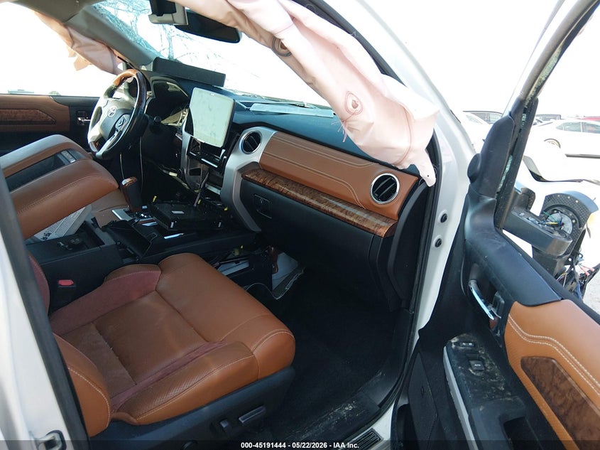 2020 Toyota Tundra VIN 5TFAY5F19LX881965 IAAI salvage auction — ROLLOVER, Salvage (Texas), sold $7,600 on 2026-08-01 (photo 5)