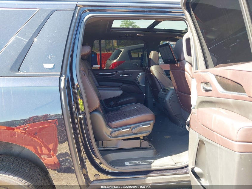 2021 Cadillac Escalade VIN 1GYS4RKL2MR439320 IAAI salvage auction — LEFT FRONT, Salvage Title, sold $26,850 on 2026-07-20 (photo 8)