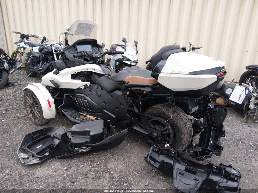 2024 Can-am/ brp Spyder VIN 2BXNBDD23RV004654 IAAI salvage auction — SIDE, Salvage (New Jersey), sold $6,750 on 2026-09-30 (photo 3)