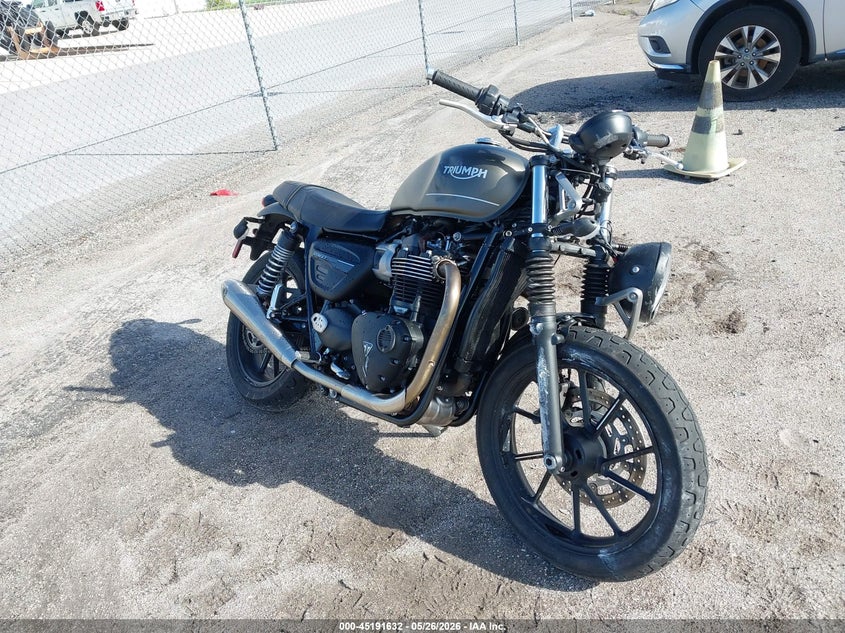 2022 Triumph motorcycle Street VIN SMTD31G71NTAX4443 — IAAI salvage auction photo