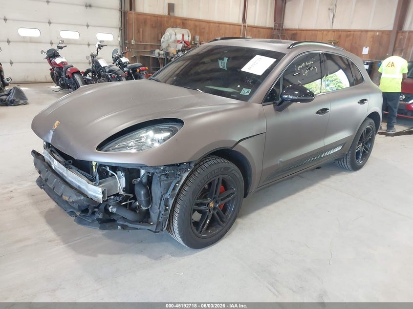2024 Porsche Macan VIN WP1AA2A57RLB05457 IAAI salvage auction — FRONT END, Salvage Title, sold $17,400 on 2026-08-03 (photo 2)