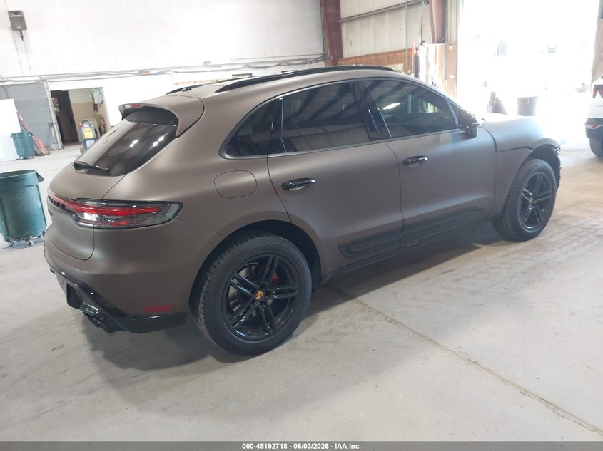 2024 Porsche Macan VIN WP1AA2A57RLB05457 IAAI salvage auction — FRONT END, Salvage Title, sold $17,400 on 2026-08-03 (photo 4)