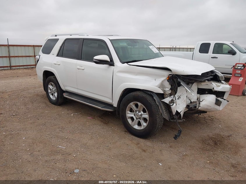 2015 Toyota 4runner VIN JTEZU5JRXF5089508 IAAI salvage auction — RIGHT FRONT, Salvage (Texas), sold $3,700 on 2026-07-29 (photo 1)