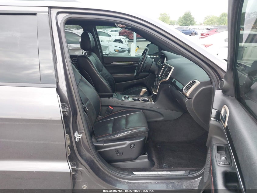 2016 Jeep Grand cherokee VIN 1C4RJFBGXGC471177 IAAI salvage auction — HAIL, Clear (Indiana), sold $2,850 on 2026-07-18 (photo 5)