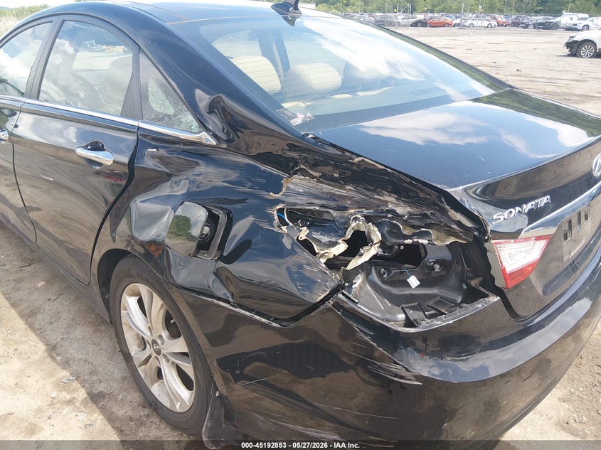 2012 Hyundai Sonata VIN 5NPEC4AC0CH366805 IAAI salvage auction — REAR END, Salvage (West Virginia), sold $900 on 2026-07-23 (photo 6)