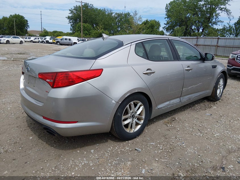 2011 Kia Optima VIN KNAGM4A71B5162633 IAAI salvage auction — NORMAL WEAR, Original (Ohio), sold $425 on 2026-07-29 (photo 4)