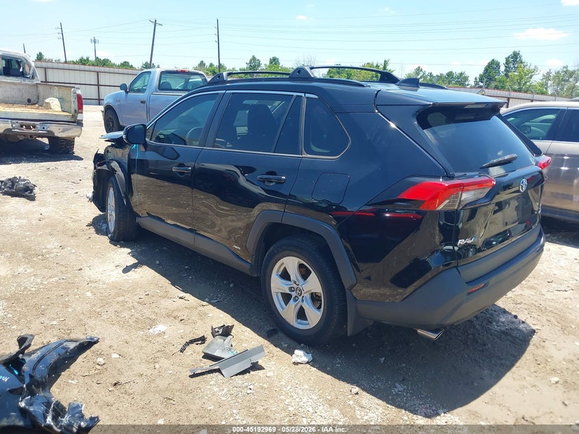 2021 Toyota Rav 4 VIN 4T3R6RFV2MU014691 IAAI salvage auction — LEFT FRONT, Salvage Title, sold $8,900 on 2026-07-23 (photo 3)
