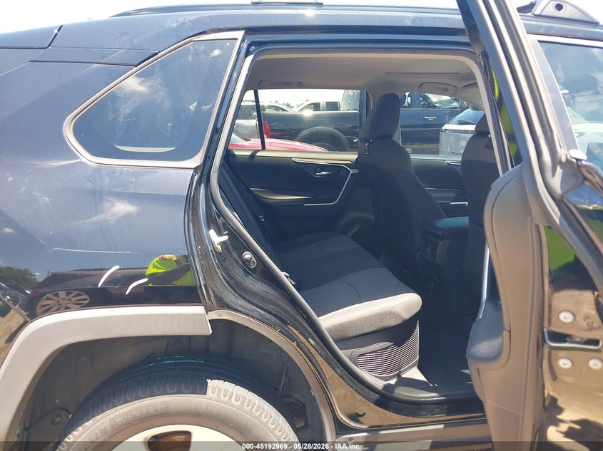 2021 Toyota Rav 4 VIN 4T3R6RFV2MU014691 IAAI salvage auction — LEFT FRONT, Salvage Title, sold $8,900 on 2026-07-23 (photo 8)