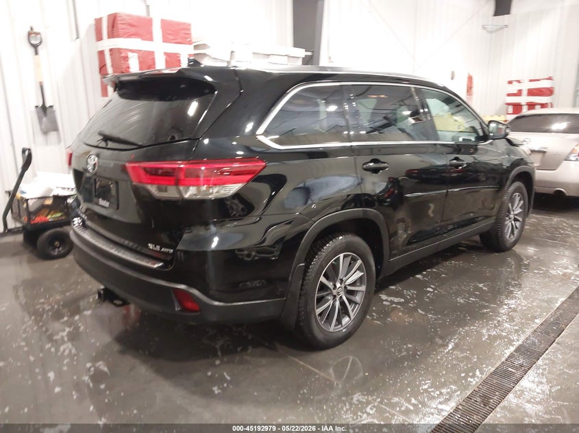 2019 Toyota Highlander VIN 5TDJZRFH9KS616890 IAAI salvage auction — FRONT END, Salvage (Nebraska), sold $12,100 on 2026-07-09 (photo 4)