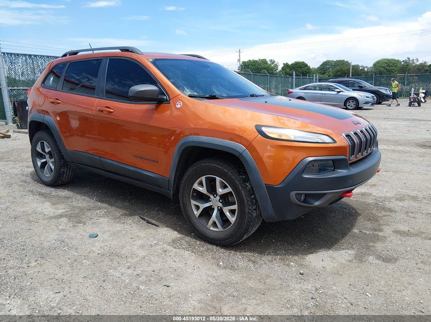 2014 Jeep Cherokee VIN 1C4PJMBSXEW251646 IAAI salvage auction — HAIL, Clear (Kansas), sold $3,700 on 2026-07-24 (photo 1)