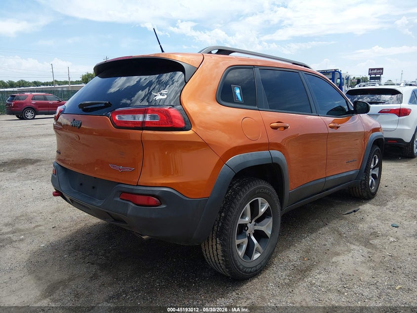 2014 Jeep Cherokee VIN 1C4PJMBSXEW251646 IAAI salvage auction — HAIL, Clear (Kansas), sold $3,700 on 2026-07-24 (photo 4)