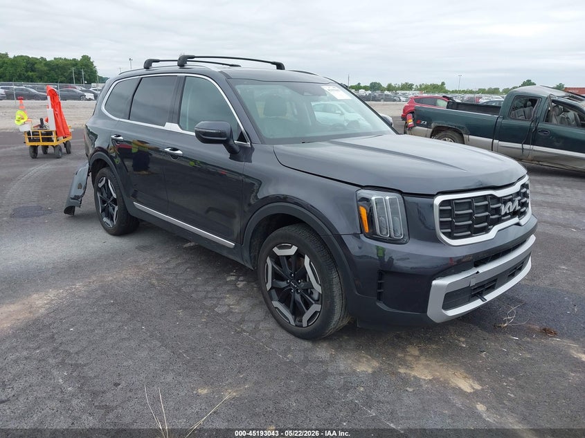 2025 Kia Telluride VIN 5XYP64GC4SG647471 IAAI salvage auction — REAR END, Salvage (Illinois), sold $15,700 on 2026-07-31 (photo 1)
