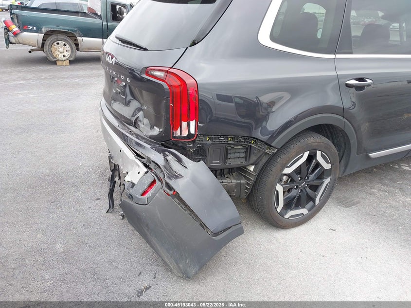 2025 Kia Telluride VIN 5XYP64GC4SG647471 IAAI salvage auction — REAR END, Salvage (Illinois), sold $15,700 on 2026-07-31 (photo 6)