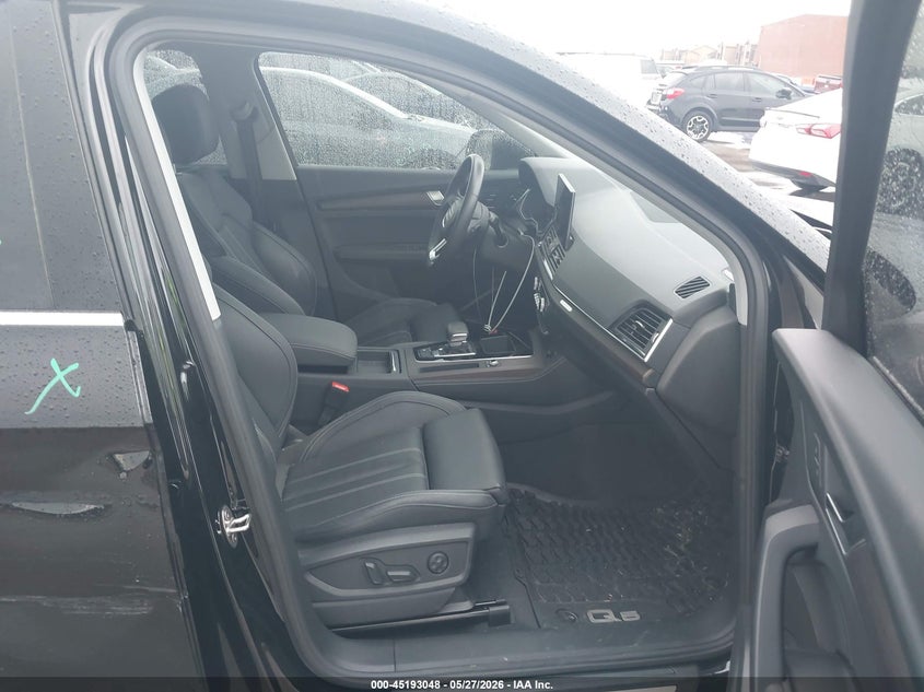 2022 Audi Q5 VIN WA1E2AFYXN2084160 IAAI salvage auction — RIGHT SIDE, Salvage Title, sold $16,300 on 2026-07-22 (photo 5)
