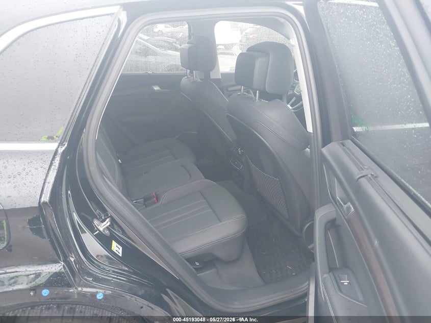 2022 Audi Q5 VIN WA1E2AFYXN2084160 IAAI salvage auction — RIGHT SIDE, Salvage Title, sold $16,300 on 2026-07-22 (photo 8)