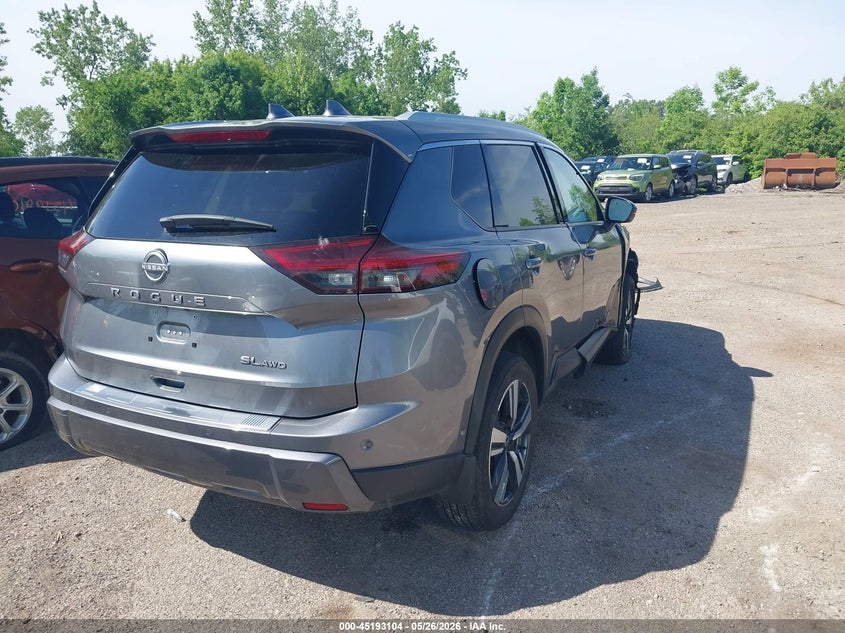 2025 Nissan Rogue VIN JN8BT3CB3SW417826 IAAI salvage auction — RIGHT FRONT, Salvage (Ohio), sold $8,100 on 2026-07-08 (photo 4)