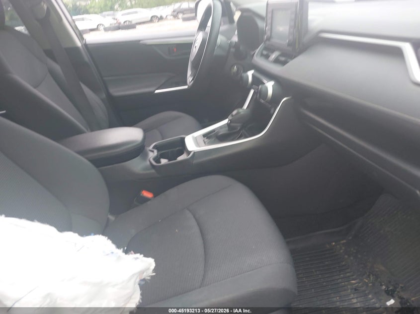 2019 Toyota Rav 4 VIN JTMF1RFVXKD506784 IAAI salvage auction — RIGHT SIDE, Salvage Title, sold $9,700 on 2026-07-21 (photo 5)
