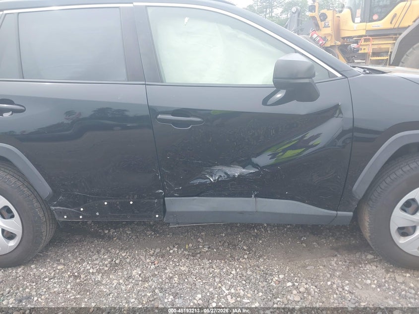 2019 Toyota Rav 4 VIN JTMF1RFVXKD506784 IAAI salvage auction — RIGHT SIDE, Salvage Title, sold $9,700 on 2026-07-21 (photo 6)