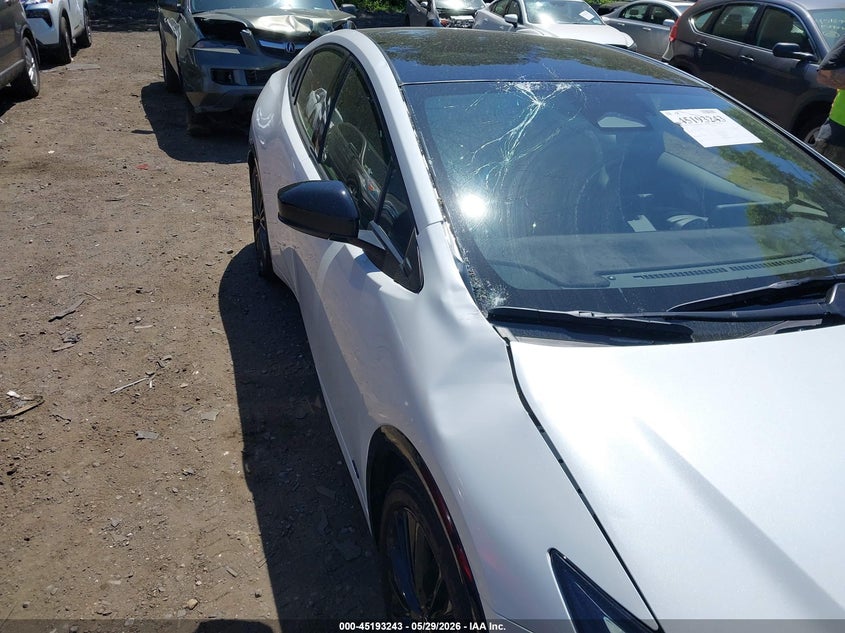 2026 Toyota Prius VIN JTDADABUXT3034965 IAAI salvage auction — LEFT & RIGHT, Salvage Title, sold $5,700 on 2026-07-21 (photo 6)