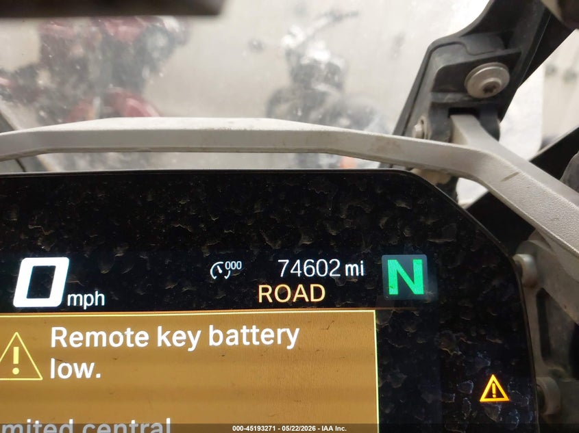 2018 BMW R 1200 VIN WB10A1208JZ899619 IAAI salvage auction — FRONT & REAR, Salvage (Minnesota), sold $3,400 on 2026-07-28 (photo 7)