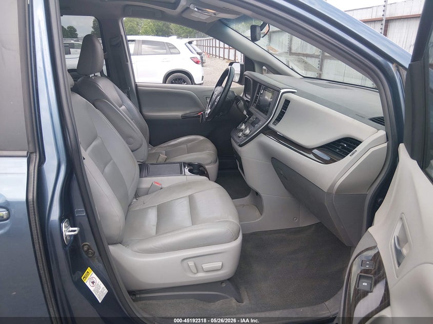 2015 Toyota Sienna VIN 5TDYK3DCXFS684953 IAAI salvage auction — STORM DAMAGE, Salvage (Arkansas), sold $5,150 on 2026-07-15 (photo 5)
