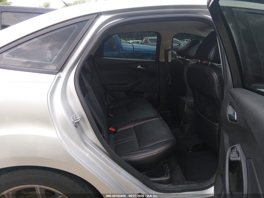 2014 Ford Focus VIN 1FADP3F20EL241186 IAAI salvage auction — FRONT END, Salvage Title, sold $575 on 2026-07-22 (photo 8)