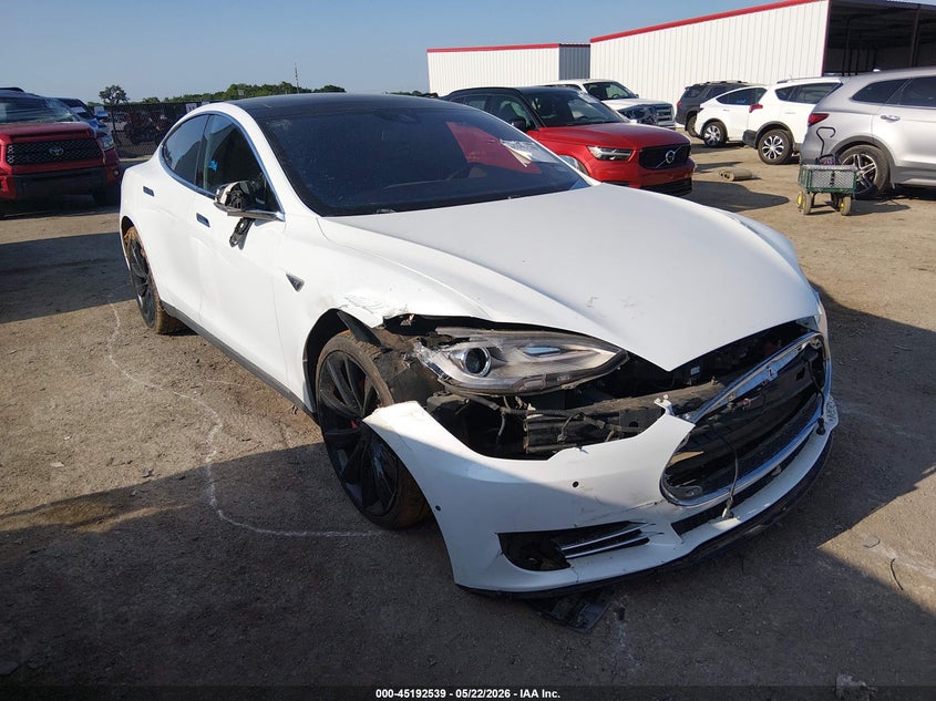 2014 Tesla Model s VIN 5YJSA1H25EFP67403 IAAI salvage auction — RIGHT FRONT, Original (Texas), sold $2,350 on 2026-07-09 (photo 1)