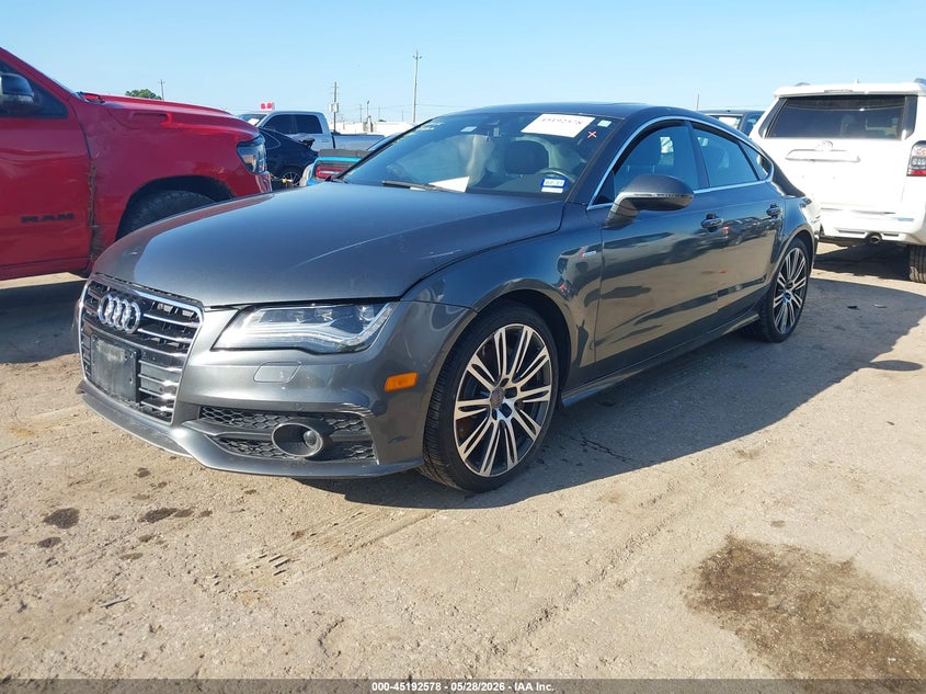 2012 Audi A7 VIN WAU2GAFC5CN113605 IAAI salvage auction — RIGHT SIDE, Salvage Title, sold $1,300 on 2026-07-29 (photo 2)