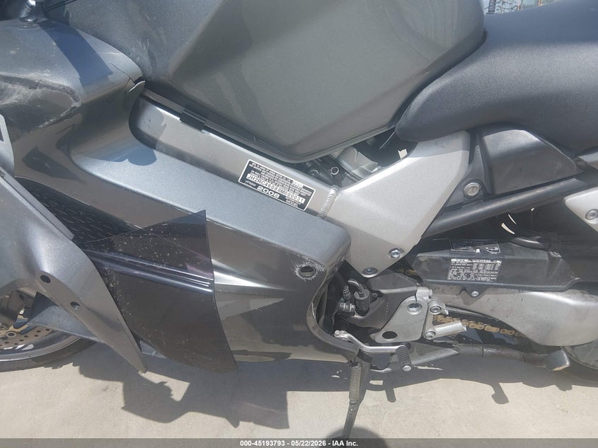 2008 Honda Vfr800 VIN JH2RC46088M000031 IAAI salvage auction — FRONT END, Salvage (Texas), sold $725 on 2026-07-22 (photo 9)