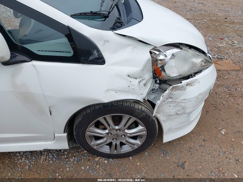 2009 Honda Fit VIN JHMGE88489S010376 IAAI salvage auction — FRONT END, Salvage (North Carolina), sold $475 on 2026-07-20 (photo 6)