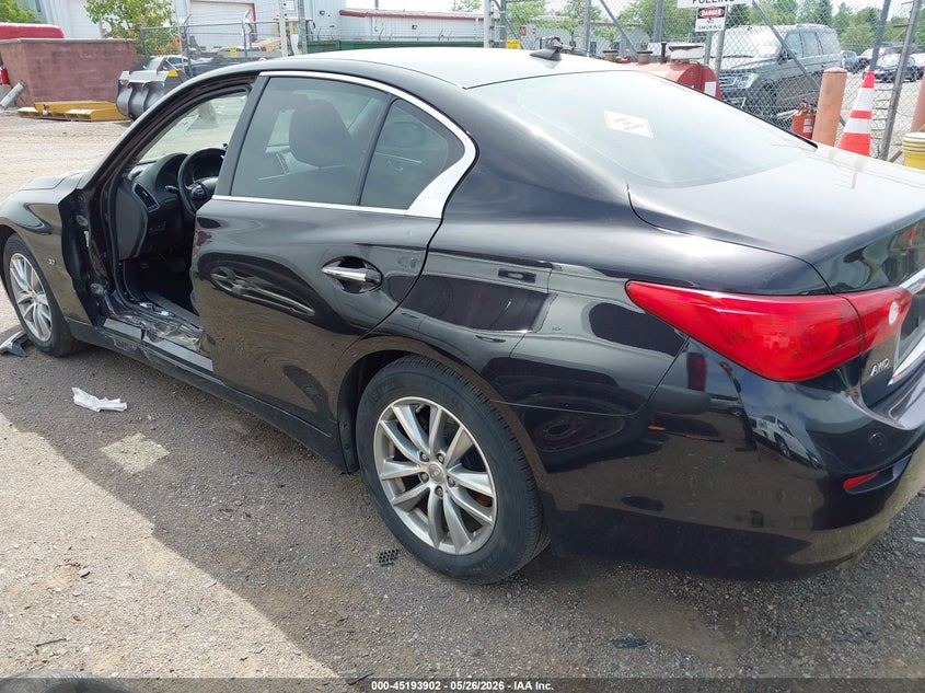 2014 Infiniti Q50 VIN JN1BV7AR9EM689135 IAAI salvage auction — LEFT SIDE, Clear (Michigan), sold $2,200 on 2026-07-23 (photo 3)