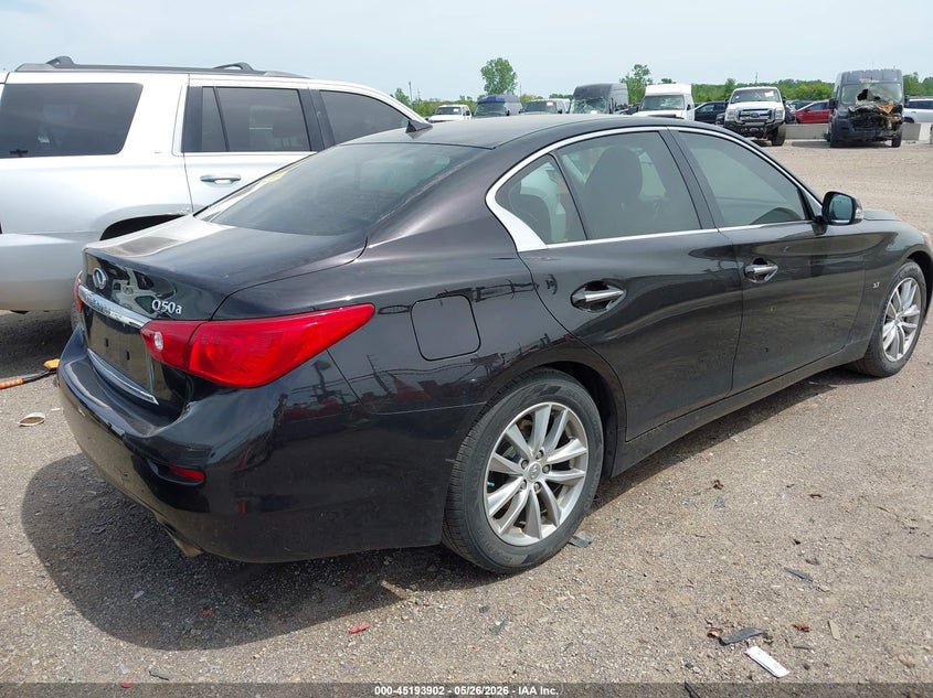 2014 Infiniti Q50 VIN JN1BV7AR9EM689135 IAAI salvage auction — LEFT SIDE, Clear (Michigan), sold $2,200 on 2026-07-23 (photo 4)