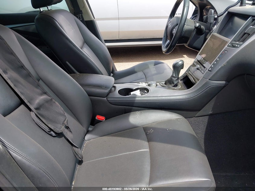 2014 Infiniti Q50 VIN JN1BV7AR9EM689135 IAAI salvage auction — LEFT SIDE, Clear (Michigan), sold $2,200 on 2026-07-23 (photo 5)