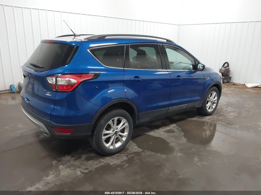 2018 Ford Escape VIN 1FMCU9GD7JUD31081 IAAI salvage auction — NORMAL WEAR, SF97 (South Dakota), sold $550 on 2026-07-09 (photo 4)