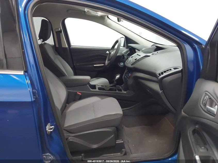 2018 Ford Escape VIN 1FMCU9GD7JUD31081 IAAI salvage auction — NORMAL WEAR, SF97 (South Dakota), sold $550 on 2026-07-09 (photo 5)