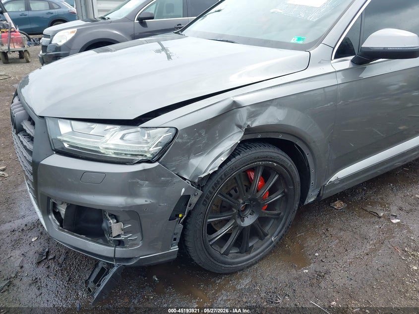 2017 Audi Q7 VIN WA1LABF75HD053091 IAAI salvage auction — SIDE, Salvage Title, sold $7,500 on 2026-07-20 (photo 6)