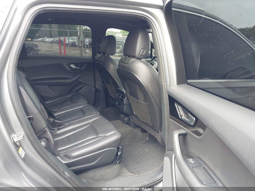 2017 Audi Q7 VIN WA1LABF75HD053091 IAAI salvage auction — SIDE, Salvage Title, sold $7,500 on 2026-07-20 (photo 8)