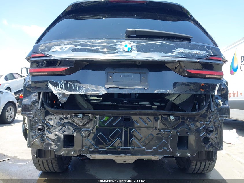2026 BMW X7 VIN 5UX23EM0XT9235964 IAAI salvage auction — REAR END, Salvage Title, sold $54,800 on 2026-08-03 (photo 6)