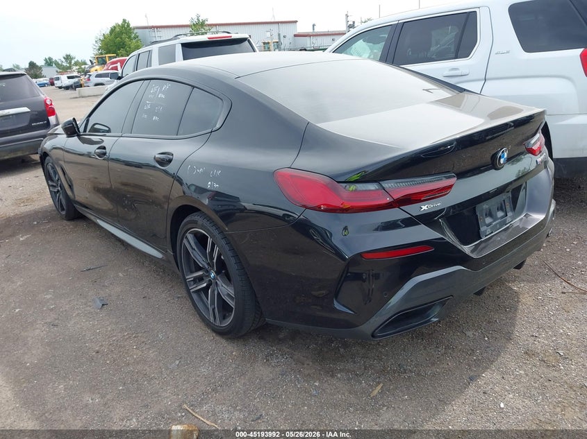 2022 BMW 8er VIN WBAGV8C05NCJ54541 IAAI salvage auction — FRONT END, Salvage (Michigan), sold $31,000 on 2026-07-15 (photo 3)