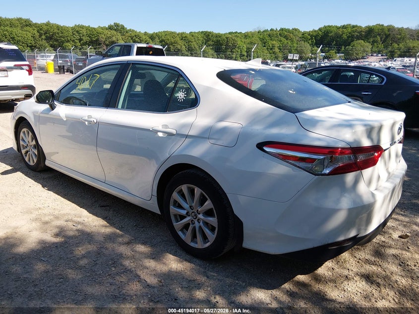2019 Toyota Camry VIN 4T1B11HK0KU697713 IAAI salvage auction — UNKNOWN, Clear (Wisconsin), sold $5,200 on 2026-07-22 (photo 3)
