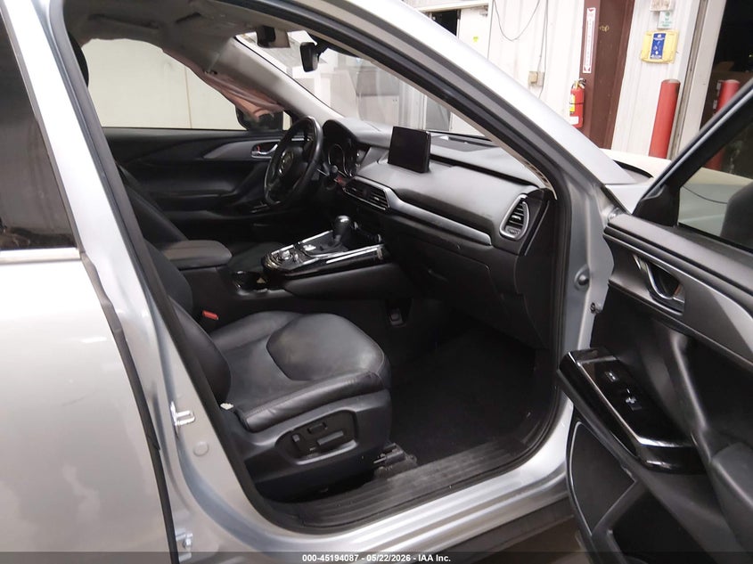 2020 Mazda Cx-9 VIN JM3TCACY5L0416570 IAAI salvage auction — SIDE, Salvage (Arizona), sold $4,000 on 2026-07-28 (photo 5)