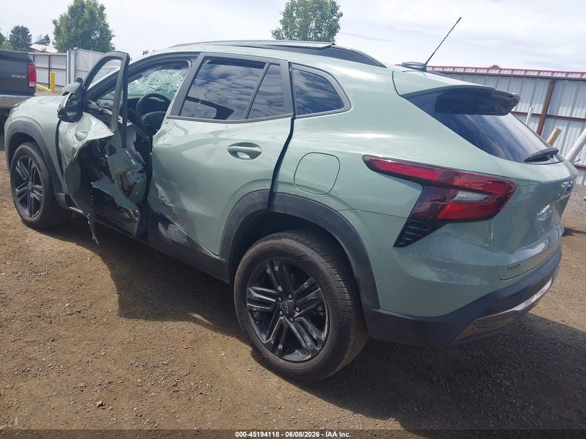 2025 Chevrolet Trax VIN KL77LKEP1SC320191 IAAI salvage auction — ROLLOVER, Salvage Title, sold $2,825 on 2026-07-07 (photo 3)