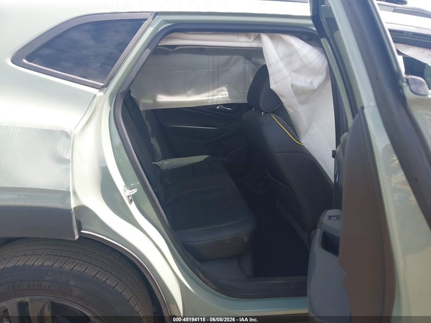 2025 Chevrolet Trax VIN KL77LKEP1SC320191 IAAI salvage auction — ROLLOVER, Salvage Title, sold $2,825 on 2026-07-07 (photo 8)