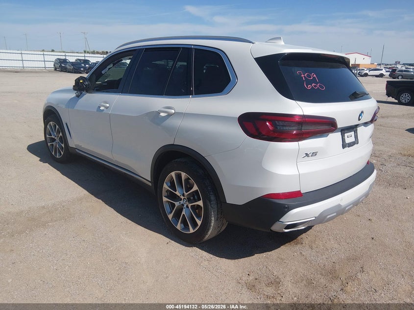 2023 BMW X5 VIN 5UXCR6C09P9R75988 IAAI salvage auction — RIGHT SIDE, Salvage Title, sold $23,950 on 2026-07-13 (photo 3)