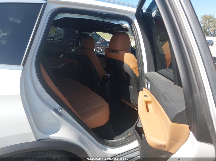 2023 BMW X5 VIN 5UXCR6C09P9R75988 IAAI salvage auction — RIGHT SIDE, Salvage Title, sold $23,950 on 2026-07-13 (photo 8)